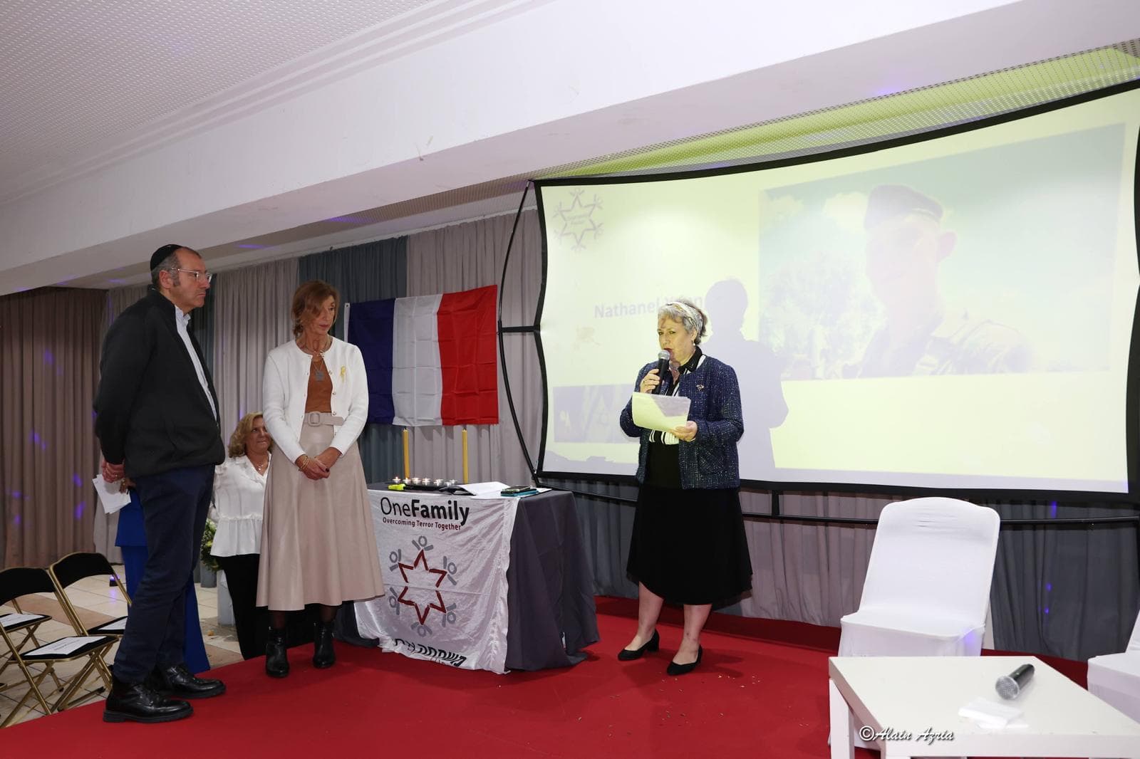 Photo de One Family — rencontre au CCJC