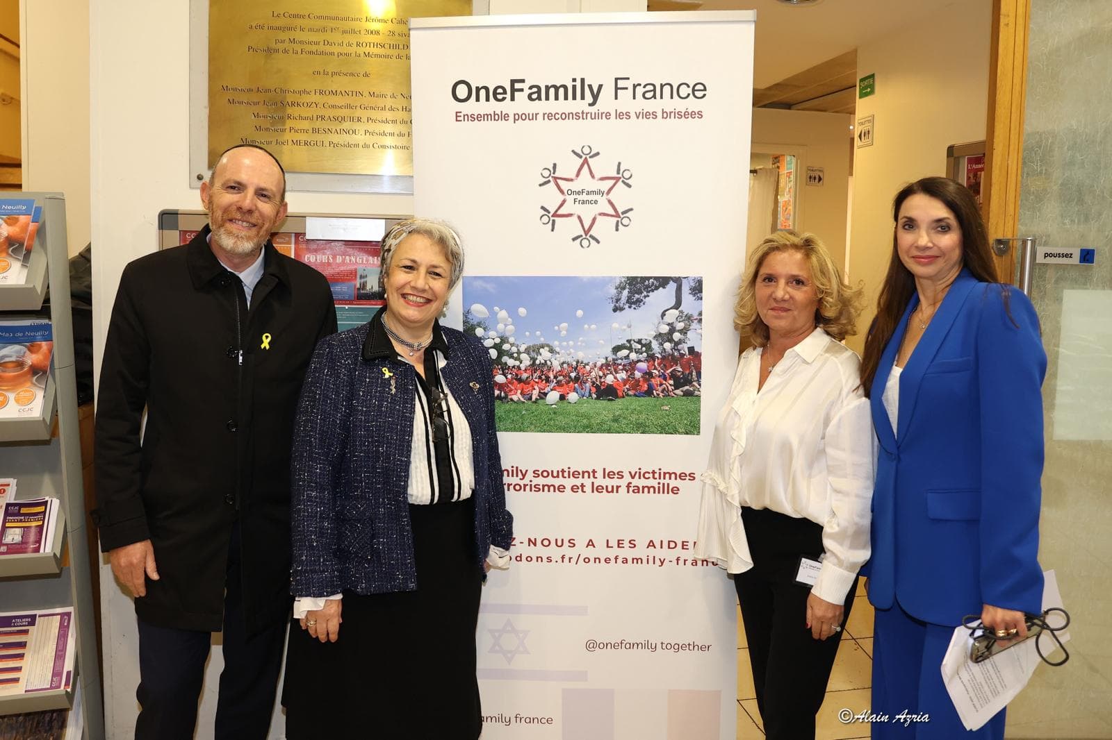 Photo de One Family — rencontre au CCJC
